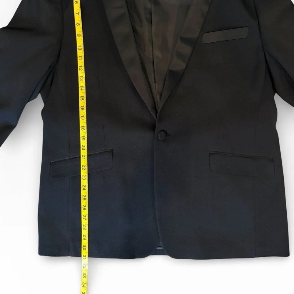 Vittorio St. Angelo Mens Black Shawl Lapel Tuxedo Suit 2pc Set 40R‎ Pleated Pant